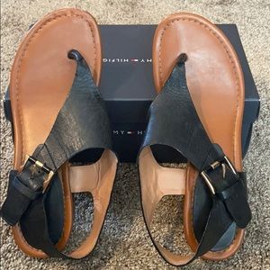 Tommy Hilfiger Black Leather Kitty Sandal